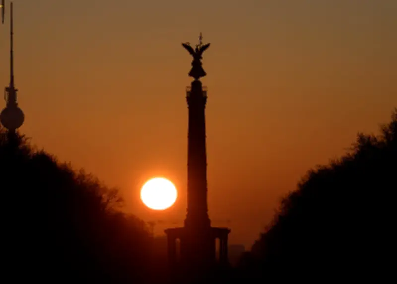 Aprilwetter zu Ostern: Sonne, Regen und Wind im Wechsel am verlängerten Wochenende