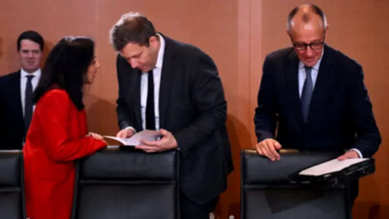 Arbeitgeberpräsident: Wirtschaftsstimmung schlechter als unter Ampel