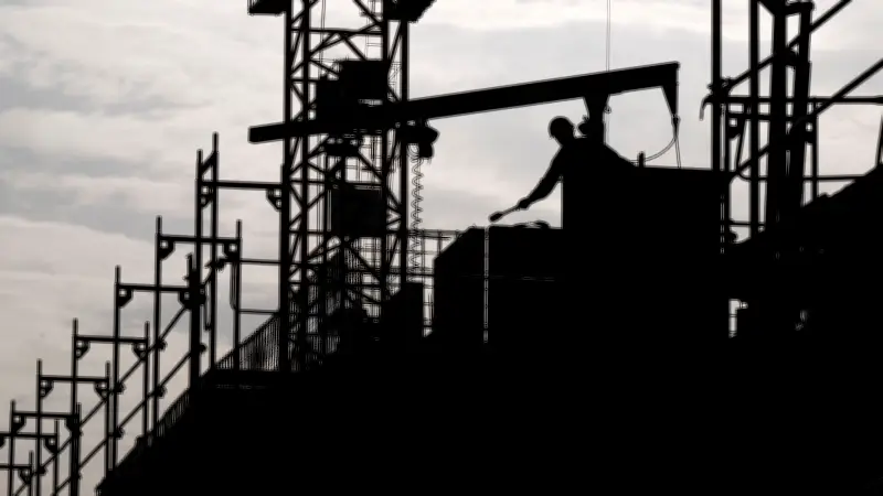 Arbeitsschutz-Kontrollen in Brandenburg: Zahl der Betriebsprüfungen sinkt deutlich