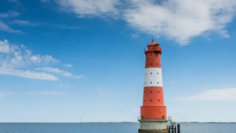 Arngast: Die versunkene Insel im Jadebusen und ihr einsamer Leuchtturm