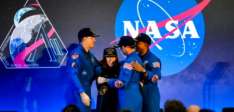 Artemis-2-Crew berichtet: Emotionale Rückkehr und tiefe Eindrücke nach historischer Mondmission