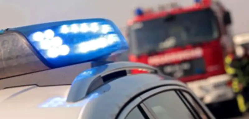Baby auf A23 bei Hamburg geboren: Feuerwehr spricht von außergewöhnlichem Einsatz