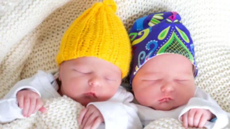 Baby-Glück im Doppelpack: Wir begrüßen den Nachwuchs der Woche