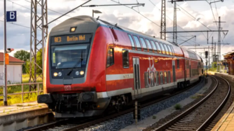 Bahnverkehr in Brandenburg und Berlin: RE3 verliert Direktverbindung nach Schwedt, Bauarbeiten belasten Pendler