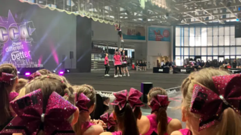 Baltic Cheermasters: Cheerleading-Meisterschaft begeistert in Neubrandenburg