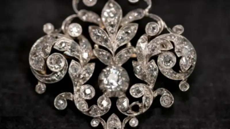 „Bares für Rares“: Schmuckstück sprengt Expertise am 27. April