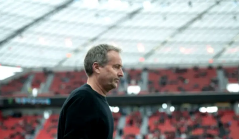 Bayer Leverkusen im Umbruch: Droht Trainer Hjulmand nach dem Übergangsjahr das Aus?