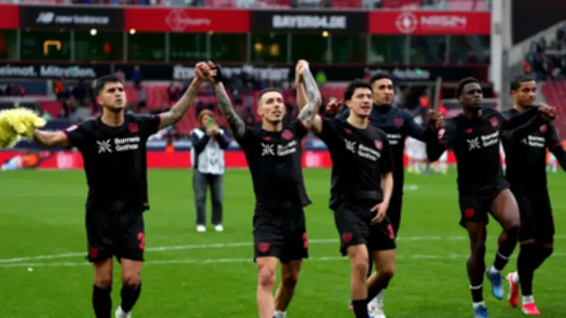 Bayer Leverkusens Moral rettet Hjulmand: Der wildeste Plastico aller Zeiten