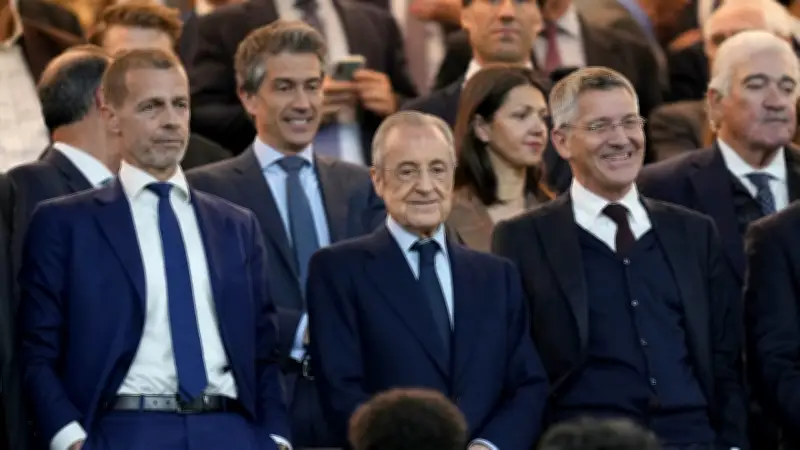 Bayern-Bosse und Pérez beim Abendessen: War Michael Olise ein Thema?