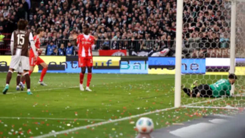 Bayern München knackt historischen Torrekord: Hoeneß lobt unersättliche Spieler