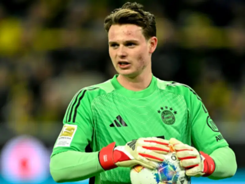 Bayerns Torwart-Zukunft: Jonas Urbig bleibt gelassen bei Neuer-Nachfolge-Debatte