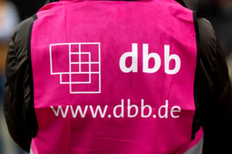 Beamtenbund fordert 1.000 Euro Krisenbonus auch für öffentlichen Dienst