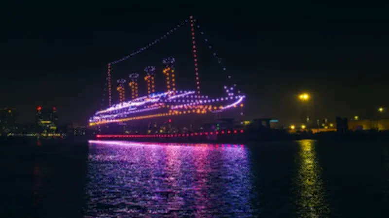 Belfast erlebt spektakuläre Drohnen-Show: Titanic erstrahlt am Himmel