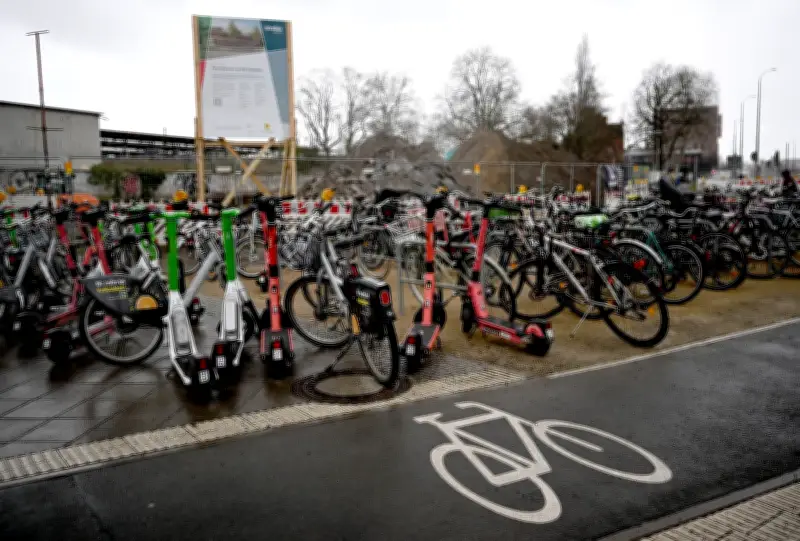 Berlin baut massiv aus: Tausende neue Fahrradstellplätze an Bahnhöfen geplant