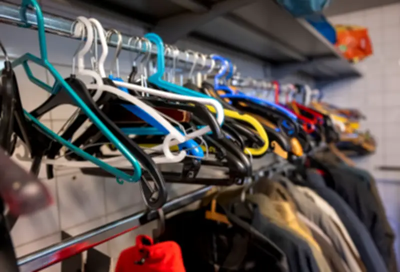 Berliner Spendenaktion: Kleidung für Obdachlose am U-Bahnhof Gleisdreieck gesucht