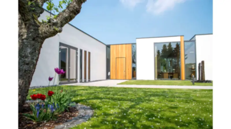 Bestattungsvorsorge in Duisburg: Wie Kretschmer Familien einfühlsam und verlässlich begleitet