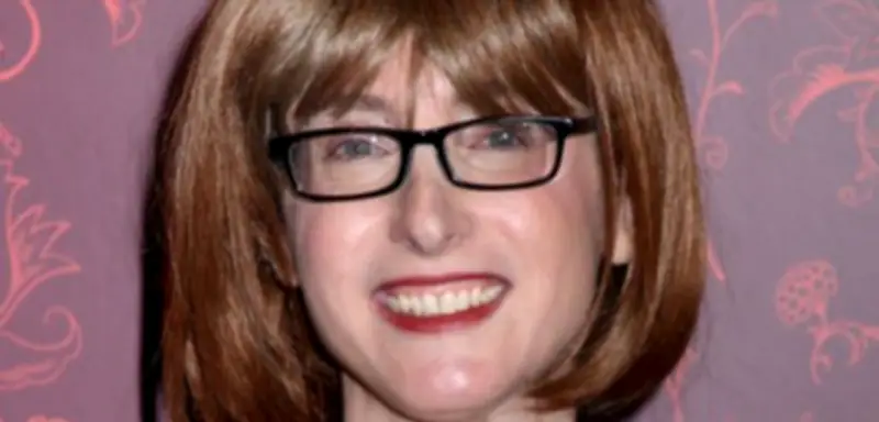 Bestsellerautorin Freida McFadden enthüllt wahre Identität: Eigentlich Neurologin Sara Cohen