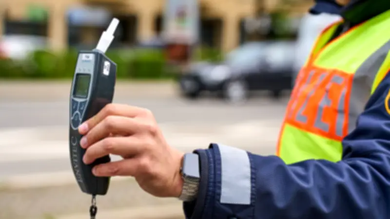 Betrunkener fährt in Salzwedel gegen Hauswand – 1,66 Promille