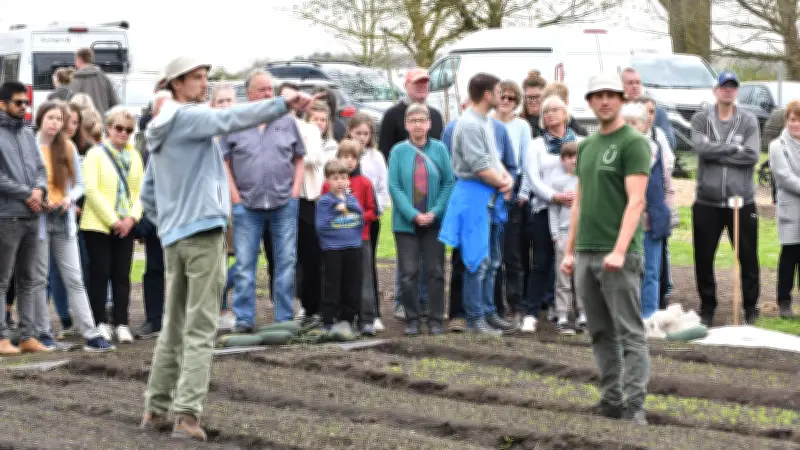 Bio-Gemüse-Abo in Nordwestmecklenburg: Hunderte Besucher beim Tag der offenen Tür