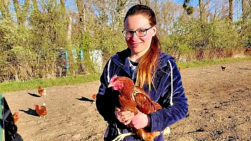 Bioland-Hühnerhof in Burtschütz: Jungunternehmerin Josephine Uhlmann setzt auf Biohaltung