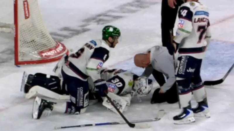 Bitterer Moment für Eisbären Berlin: Torhüter Hildebrand erleidet Verletzung