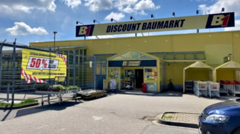 Bitterfelder B1-Baumarkt schließt im Mai - Rabatte steigen, Regale leeren sich