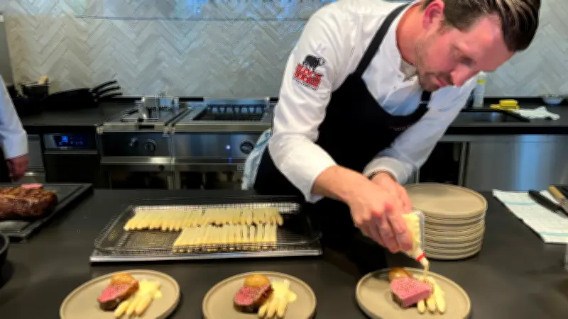 Block-Menü eröffnet Chef-Akademie in Zarrentin gegen Gastronomie-Fachkräftemangel