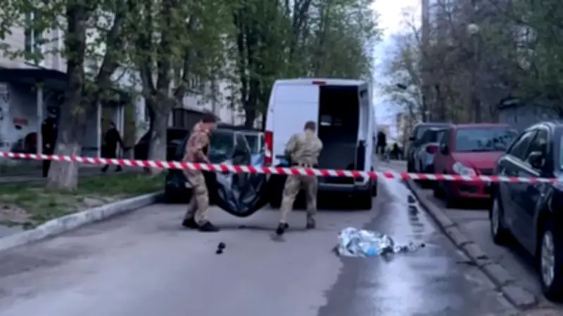 Blutbad in Kiew: Fünf Tote nach Schüssen – Täter in Supermarkt erschossen
