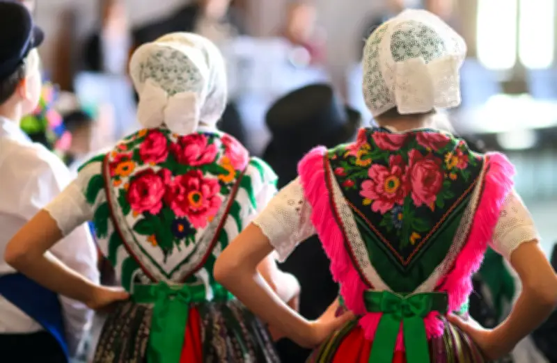 Brandenburg und Sachsen intensivieren Zusammenarbeit zum Schutz sorbischer Kultur