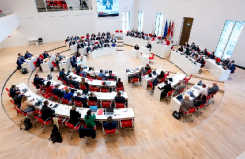 Brandenburgs Landtag verabschiedet vier neue Gesetze zu Drohnenabwehr und Bürokratieabbau