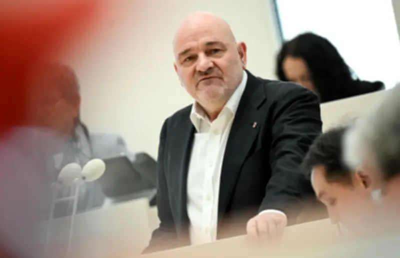 Brandenburgs Verkehrsminister prüft mögliche Rückkehr der Straßenausbaubeiträge