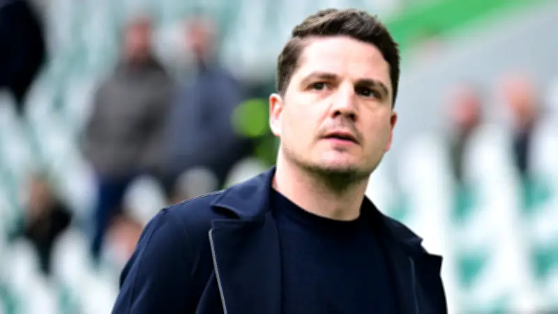 Brisantes Wiedersehen in Wolfsburg: Ex-Eintracht-Direktor Schwegler trifft auf alte Heimat
