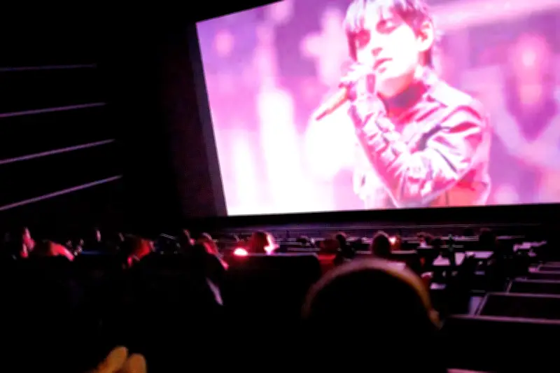 BTS-Welttournee im Kino: Fans feiern Comeback der K-Pop-Band auf der Leinwand