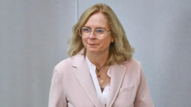 Bundestags-Vize Lindholz fordert Signal-Verbot für Politiker