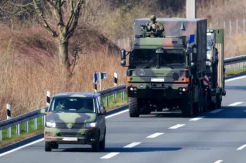 Bundeswehr-Konvois am Wochenende auf Norddeutschlands Straßen