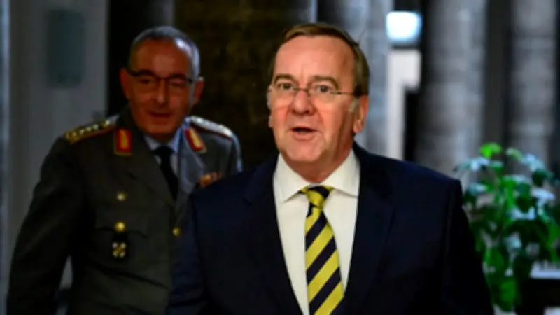 Bundeswehr-Reform: 44 Monate für digitale Dienstwagenbuchung - Warum dauert Modernisierung so lange?