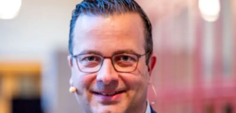 CDU gewinnt OB-Wahl in Schwerin, SPD siegt in Wismar