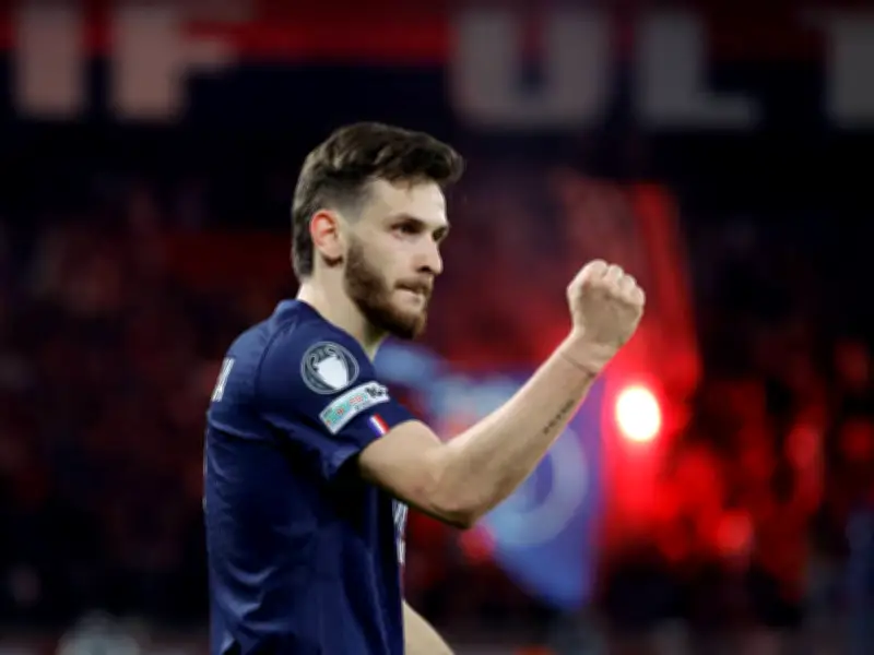 Champions League: PSG-Star Kvaratskhelia glänzt gegen Liverpool - bitter für verpassten Transfer