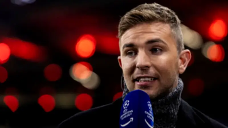 Christoph Kramer kritisiert Amazon-Dresscode: 'Kriege Ärger von einer Frau'