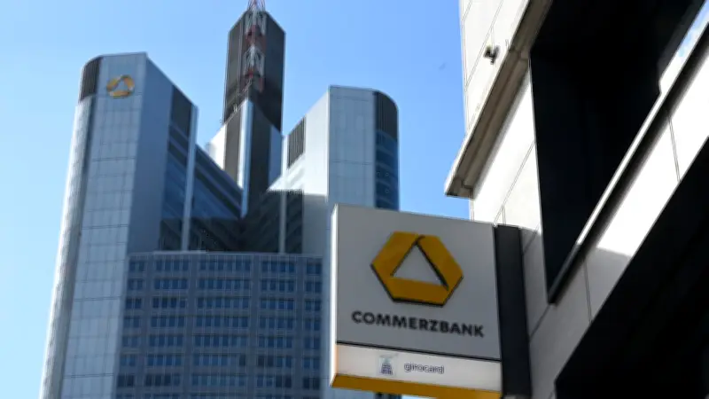Commerzbank lehnt 1000-Euro-Prämie ab: Erster Dax-Konzern sagt Nein zur Regierungsentlastung