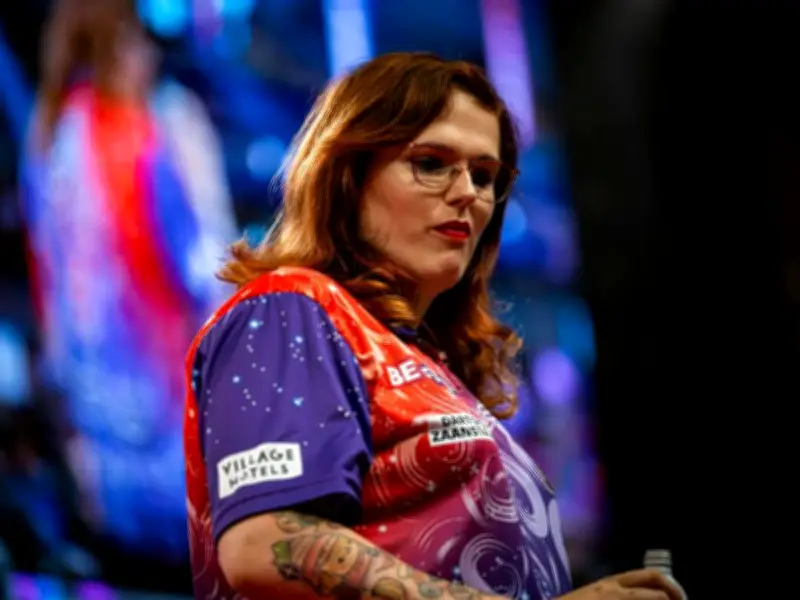 Darts-Verband schließt Transfrau Noa-Lynn van Leuven von Frauen-Turnieren aus