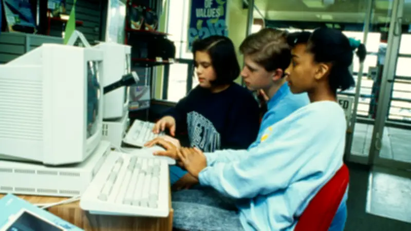 Der SoftRAM-Skandal: Wie eine Software in den 90ern Hunderttausende täuschte