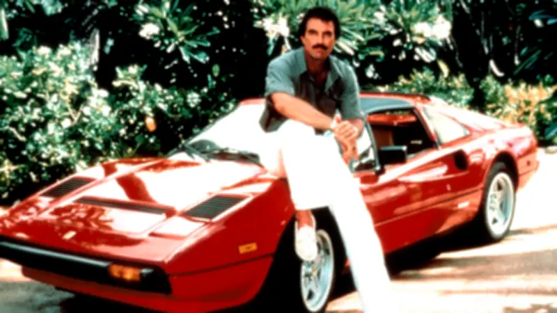 Deutsche Unternehmensberater ersteigern Kult-Ferrari aus TV-Serie Magnum für 345.000 Dollar