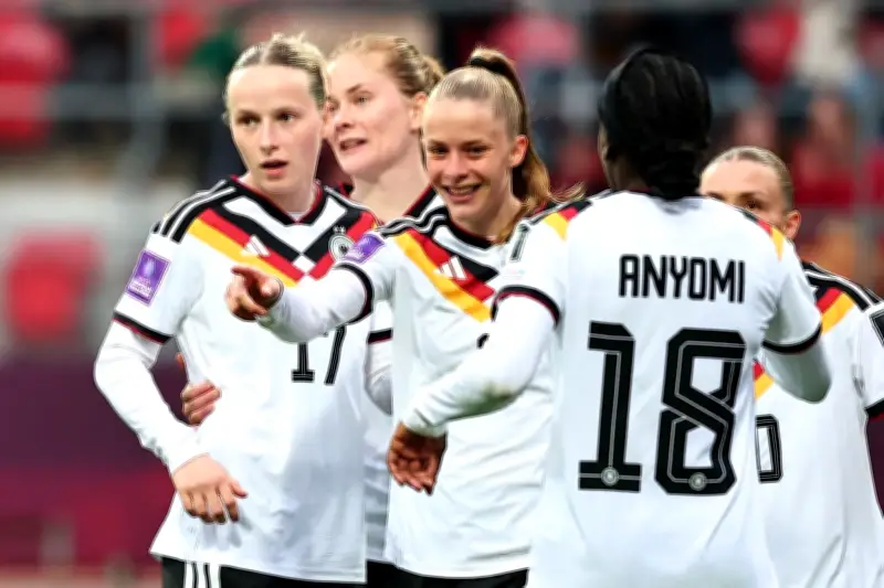 DFB-Frauen in der WM-Qualifikation: Halbzeitbilanz mit Licht und Schatten