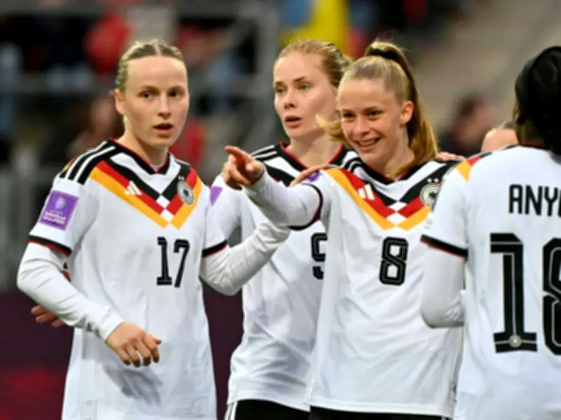 DFB-Frauen trotzen Gwinn-Verletzung: Überzeugender 5:1-Sieg gegen Österreich in WM-Qualifikation
