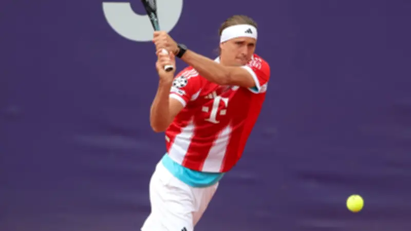Doppel bei BMW Open: Zverev spielt im Bayern-Trikot von Michael Olise