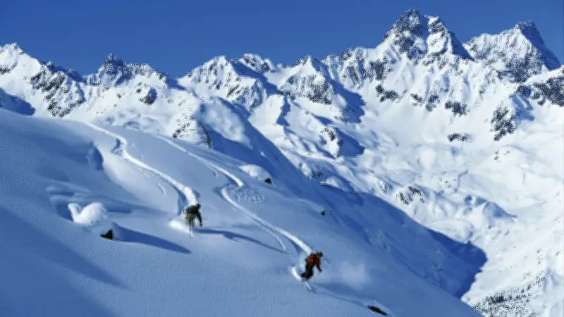 Doppeltes Unglück in Ischgl: Zwei Deutsche ignorieren Absperrung und stürzen ab