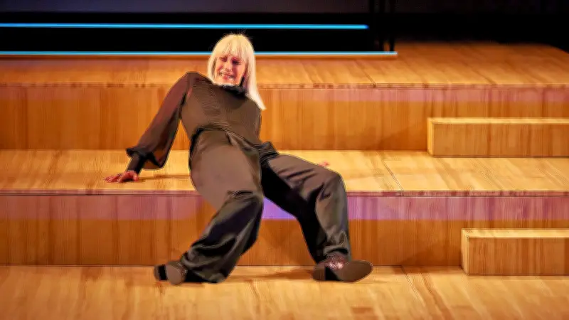 Dürrenmatts 'Der Besuch der alten Dame' kehrt nach 30 Jahren ins neue theater Halle zurück