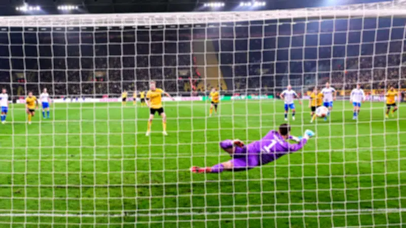 Dynamo Dresden zittert weiter um Ligaerhalt: Vermeijs Elfmeter-Fehler wird zum Wendepunkt