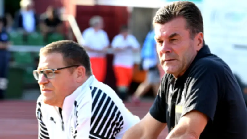 Eberl gratuliert Hecking: Bayern-Boss schrieb Wolfsburg-Trainer nach Sieg